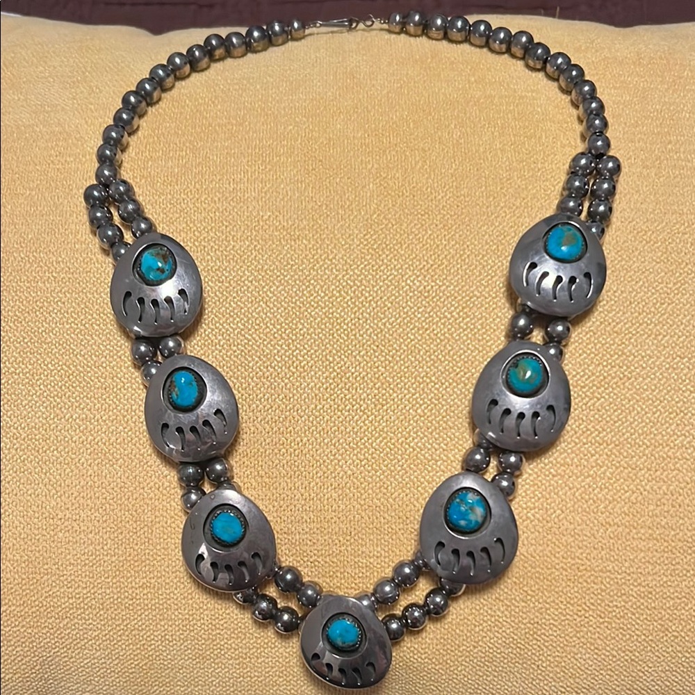 Silver and Turquoise Beaded Bear claw Necklace